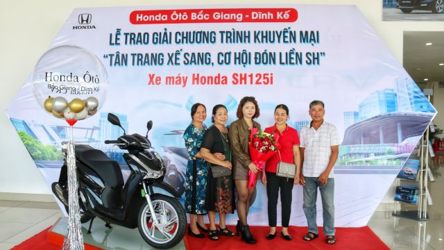 LỄ TRAO GIẢI CHƯƠNG TRÌNH KHUYẾN MẠI 