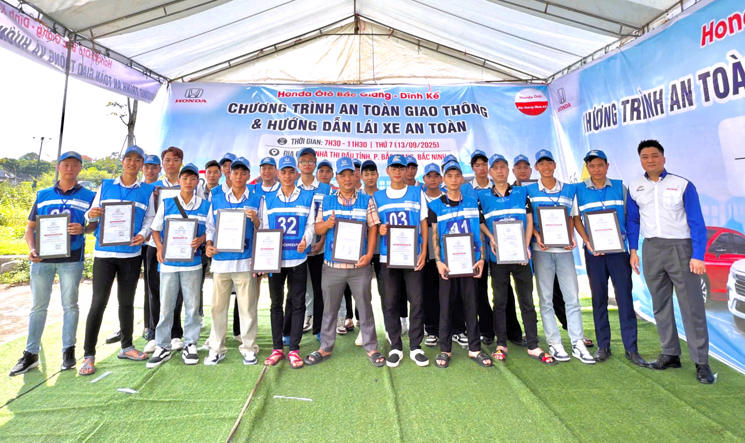 092b05916922e27cbb33