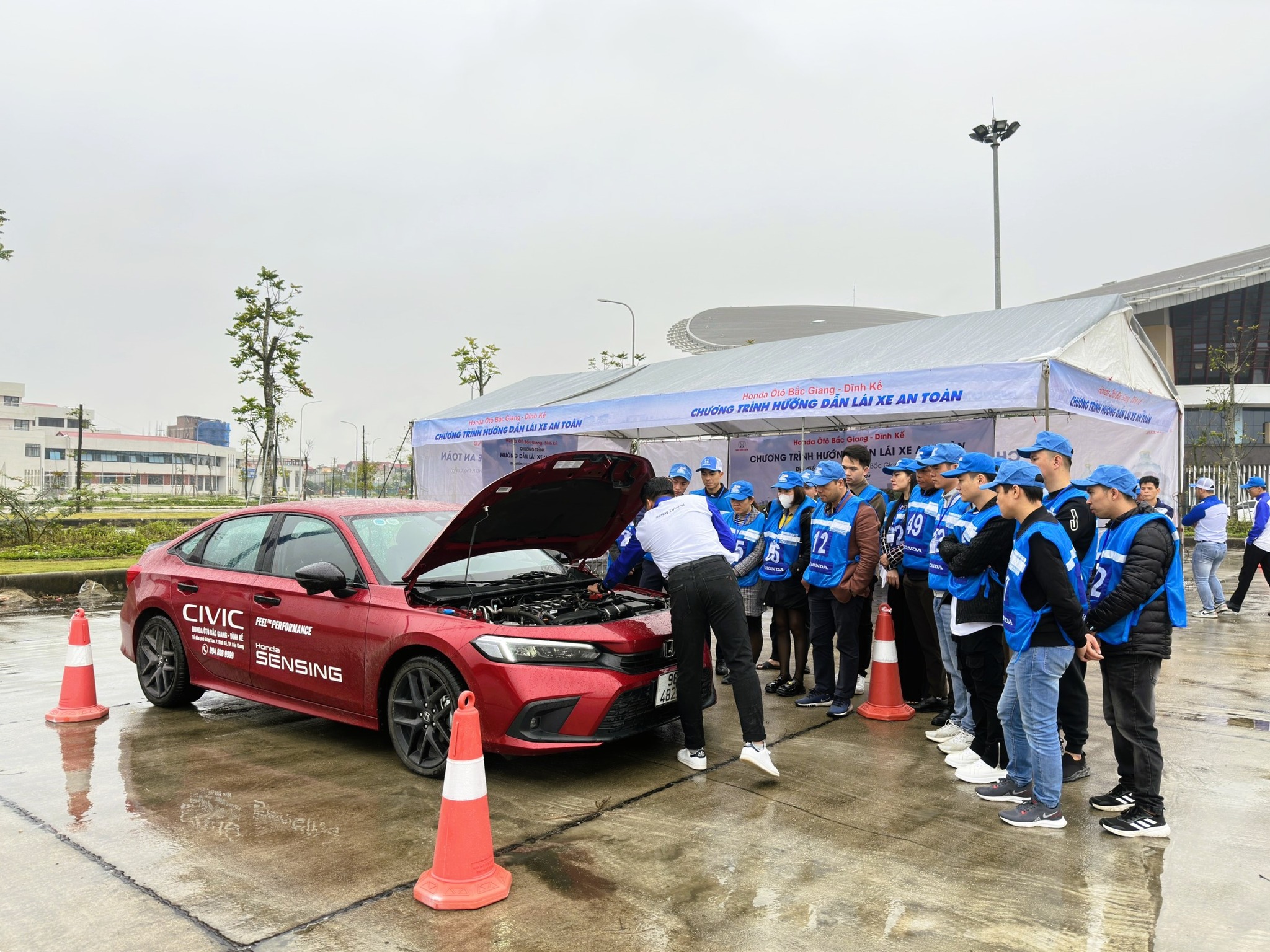 2025 Year 02 Month (1–12) 24 Day of month (1–31) 10 Hours (0–23) 51 Minutes (0–59) 50 Seconds (0–59) 228