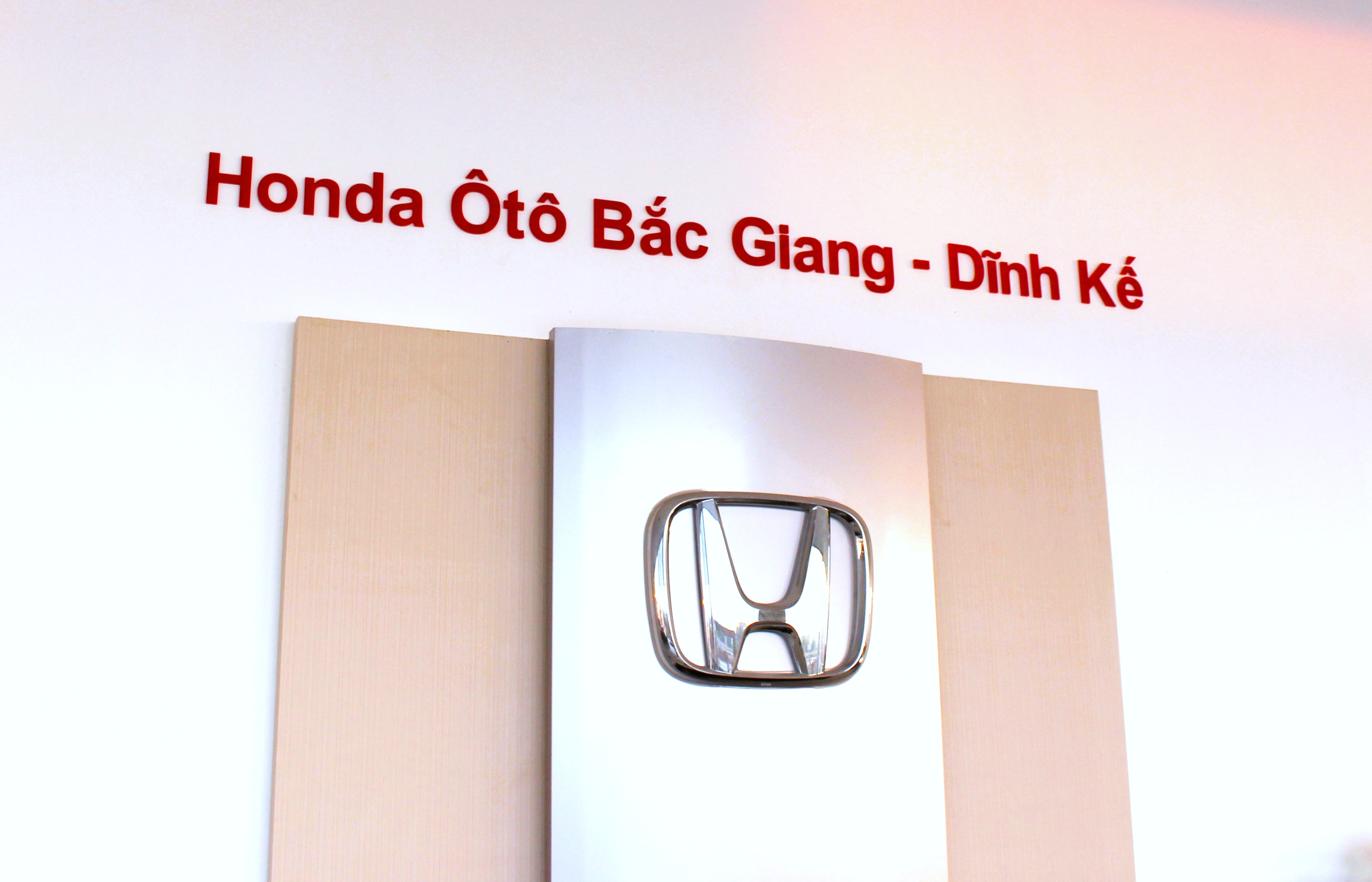 VINH DANH TƯ VẤN BÁN HÀNG XUẤT SẮC (THÁNG 04/2025)