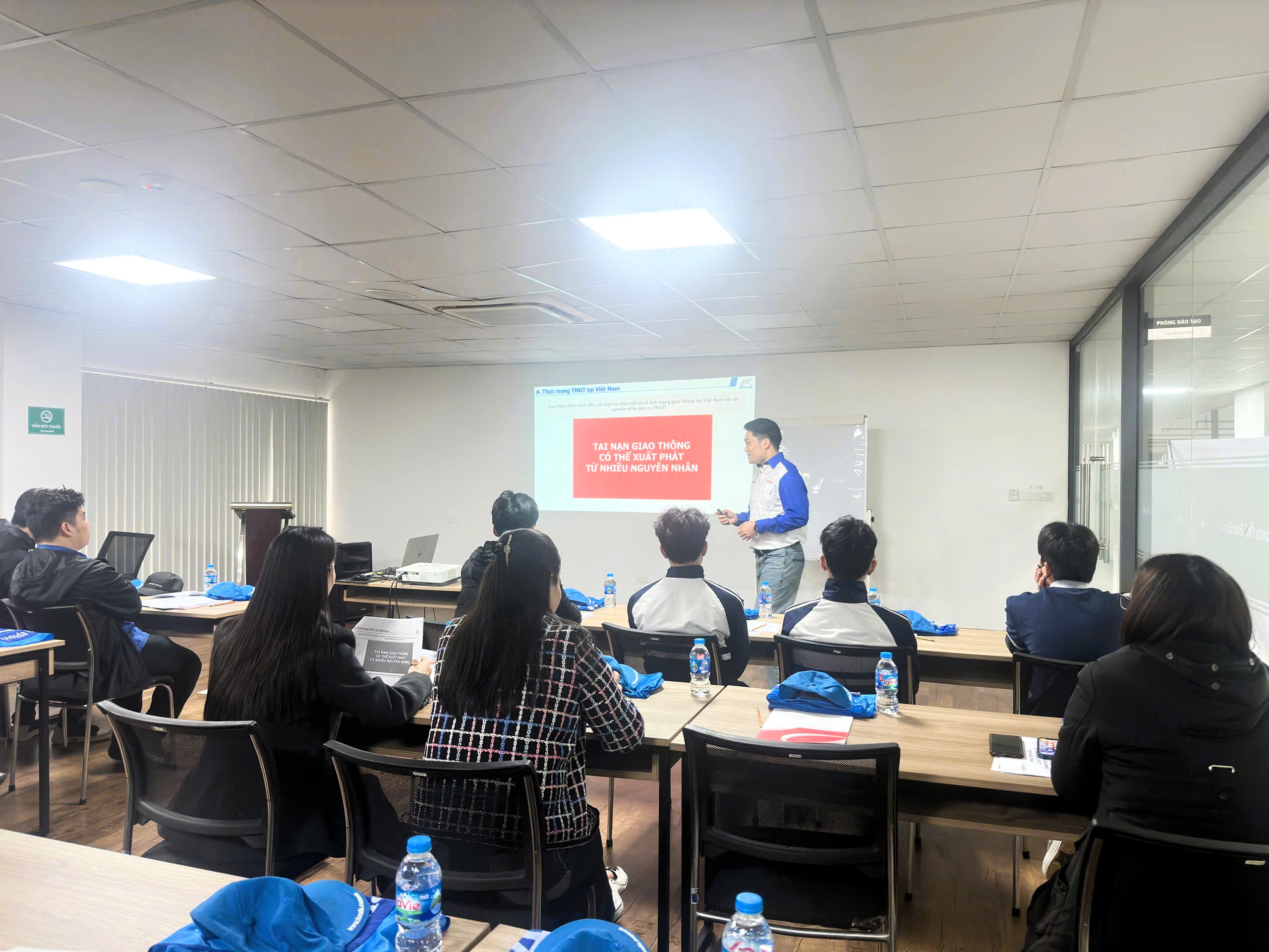 be0b7eaaaf72112c4863