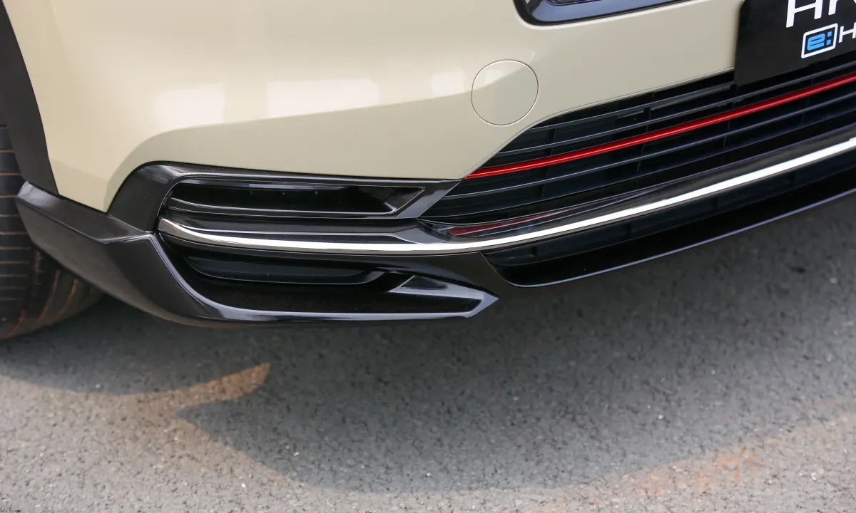 den-suong-mu-hrv-2025