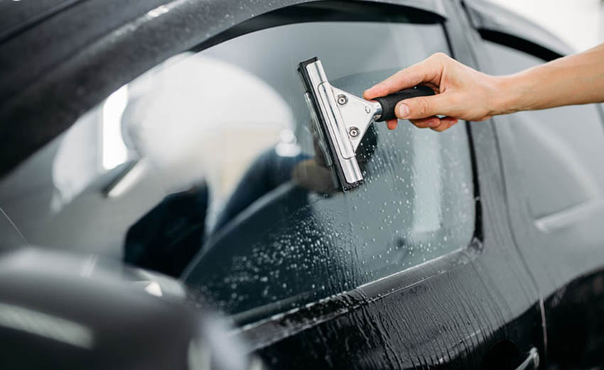 dan-phim-canh-nhiet-o-to-tai-nha-1