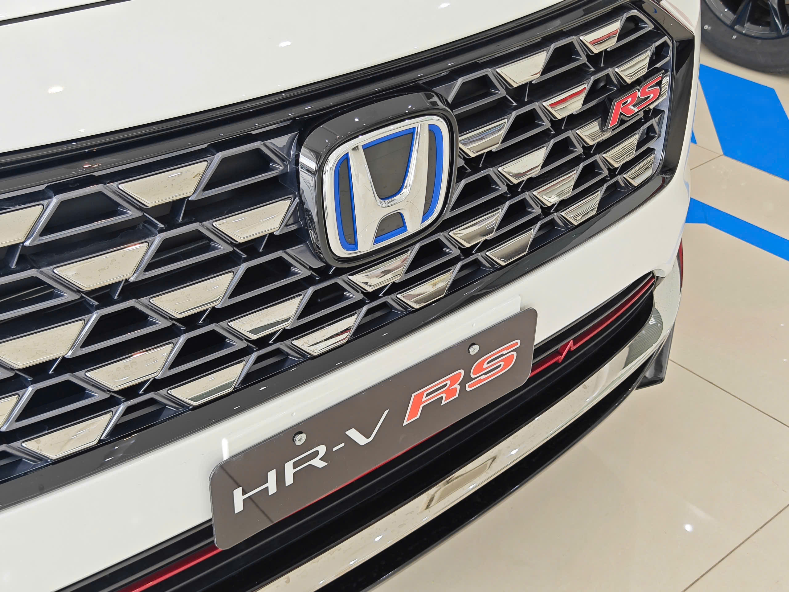 z6760803405096_b6a7dd4e206abf96555601bce00a952a